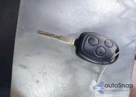 2013 Ford Fiesta Se z USA, uszkodzony, nr VIN 3FADP4EJ6DM131996